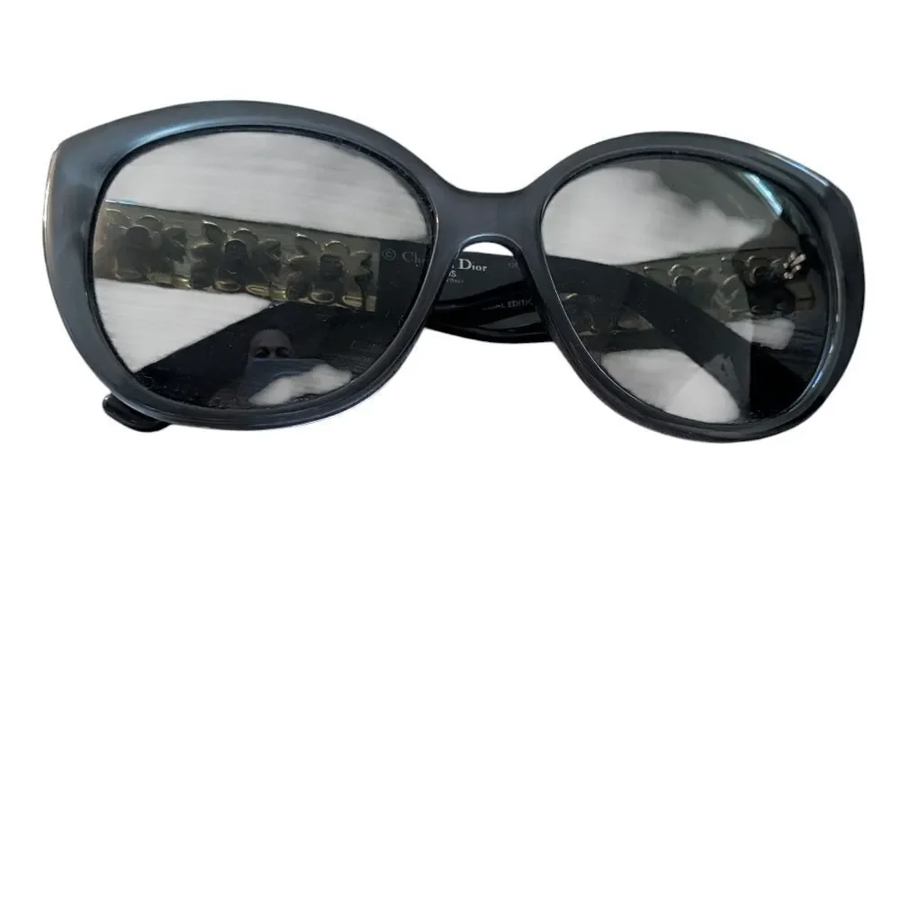 Authentic Dior Sunglasses Mystere Swarovski Crystal Flowers RARE Purple Flowers